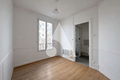 Appartement Clichy 2 pièce(s) 24 m2 CLICHY photo 2