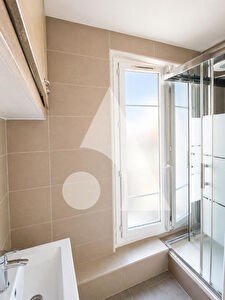 Appartement Les Lilas 1 pièce(s) 21m2 LES LILAS photo 3