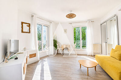 Appartement Les Lilas 2 pièce(s) 30.95 m2 LES LILAS photo 3
