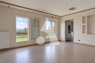 Appartement Aulnay Sous Bois 4 pièce(s) 82.01 m2 AULNAY SOUS BOIS photo 3