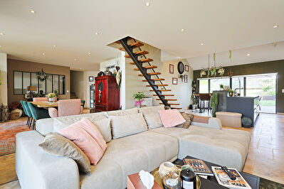 MAISON VILLA HOSTE/VALETTE 225 m²