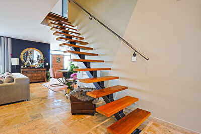 MAISON VILLA HOSTE/VALETTE 225 m²