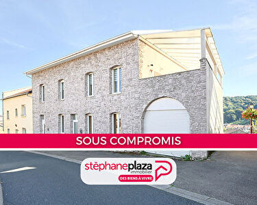 Maison rénové, comprenant un F6 avec terrasse, garage & F3 loué, le confort d'une maison, au coeur d'un secteur recherché !