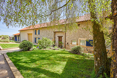 Maison/Domaine Berig Vintrange 12 pièce(s) 338 m2