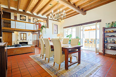 Maison/Domaine Berig Vintrange 12 pièce(s) 338 m2