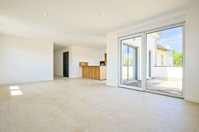 Maison neuve de plain-pied ? Confort, modernité et beaux volumes