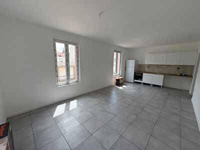 APPARTEMENT T3 SAINT-AVOLD N°2