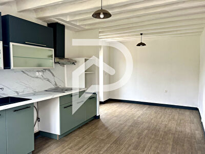 LOCATION Maison 3 pièces 75 m2 avec jardin PERTHES 77