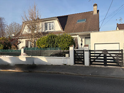 Maison familiale sans travaux et proche des transports