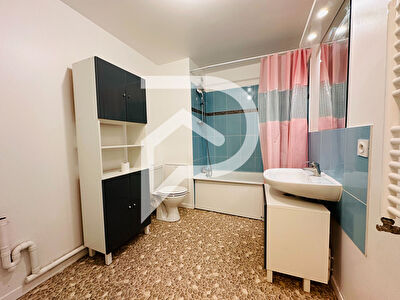 Appartement Creil 2 pièce(s) 45.24 m2