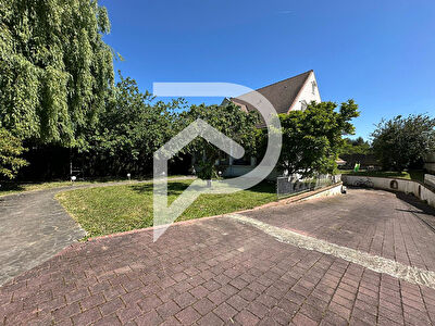 Maison Laigneville 6 pièce(s) 147 m2