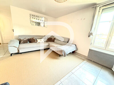 Appartement Montataire 3 pièce(s) 63 m2