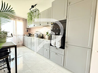 Appartement Montataire 5 pièce(s) 94 m2