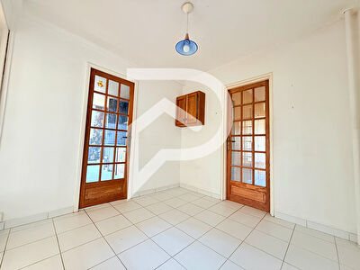 Appartement Montataire 5 pièce(s) 94 m2