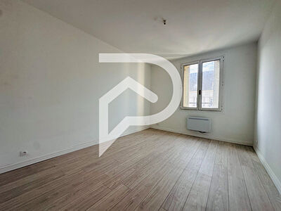 Appartement Creil 2 pièce(s) 55.63 m2