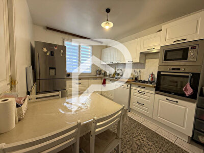 Maison familiale avec appartement indépendant - 160 M²