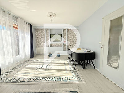 Maison Nogent Sur Oise 11 pièce(s) 163 m2