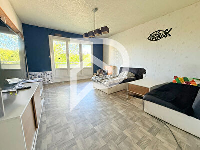 Appartement Nogent-sur-oise 4 pièce(s) 74 m2