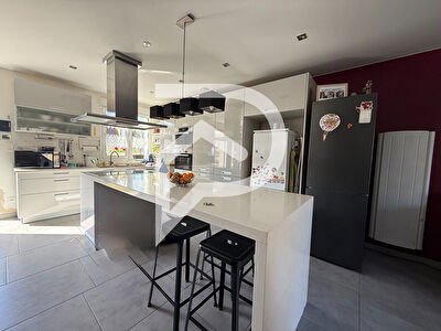 Maison Montataire 6 pièce(s) 104 m2