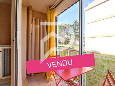 APPARTEMENT TYPE 3 AVEC GARAGE DOUBLE BALCON ET JARDIN COMMUN