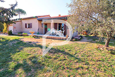MAISON TYPE3 DE 83M2 AVEC DEUX GARAGES ET  JARDIN DE 860M2