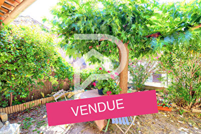 MAISON DE VILLAGE AVEC JARDIN À ARTIGNOSC