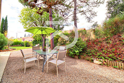 VILLA TYPE 6 DE 170M2 AVEC STUDIO INDEPENDANT SUR TERRAIN DE 1200M2