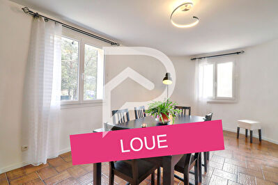 REZ-DE-BASTIDE TYPE 3 DE 99 m2 MEUBLE AVEC 400M2 DE JARDIN PRIVATIF