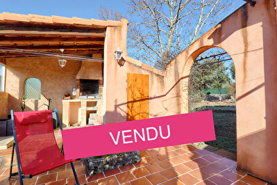 VILLA T4 AVEC VERANDA GARAGE JARDIN DE 2830M2 AU CALME