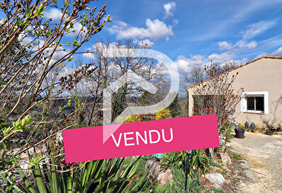 VILLA TYPE4 DE 135M2 AU CALME AVEC VUE DOMINANTE SUR 2000M2 DE TERRAIN