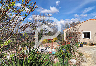VILLA TYPE4 DE 135M2 AU CALME AVEC VUE DOMINANTE SUR 2000M2 DE TERRAIN