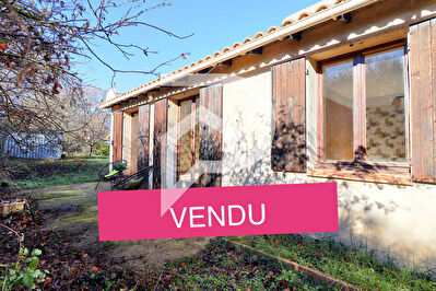 VILLA TYPE 4 AVEC JARDIN DE 1197M2 AU CALME SANS VIS A VIS