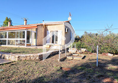 VILLA TYPE 3 AVEC VERANDA JARDIN ET DEUX GARAGES