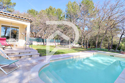 VILLA TYPE 4  AVEC PISCINE JARDIN CLOS ET GARAGE