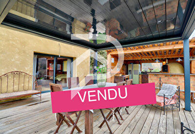 MAGNIFIQUE VILLA AU CALME SUR 4735M2 DE TERRAIN