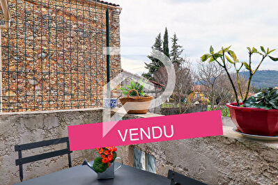 VILLA T4 AU CALME AVEC STUDIO TERRASSE ET JARDIN