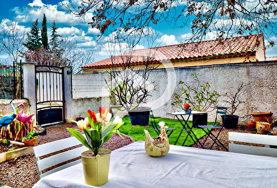 VILLA T4  AU CALME AVEC STUDIO TERRASSE ET JARDIN