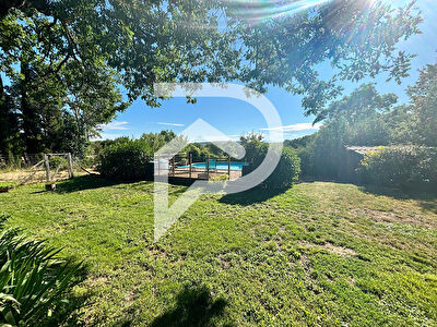 VILLA TYPE 4 AU CALME AVEC PISCINE ET VUE IMPRENABLE