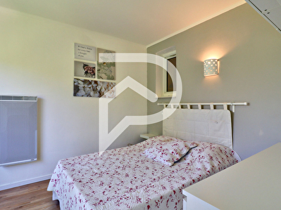 BEL APPARTEMENT LUMINEUX TYPE 2 A GREOUX LES BAINS