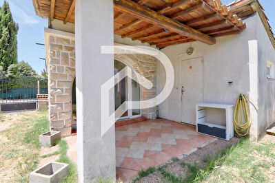 APPARTEMENT TYPE 3 AVEC JARDIN PRIVATIF DEUX PLACES DE PARKING VINON SUR VERDON