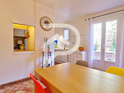 BELLE VILLA DE 166 M2 ENVIRON 5 CHAMBRES SUR UN TERRAIN ARBORE DE 1589M² SUR LA COMMUNE DE PIERREVERT