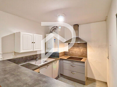 APPARTEMENT TYPE 2 AVEC TERRASSE PARKING AU CALME MANOSQUE