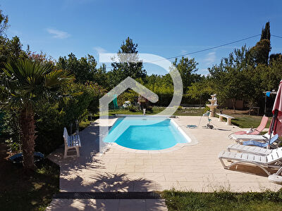 VILLA EN VIAGER A REGUSSE TYPE 6 DE 170 m2 PISCINE GARAGE