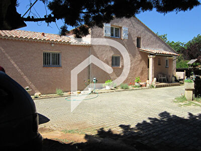 VILLA EN VIAGER A REGUSSE TYPE 6 DE 170 m2 PISCINE GARAGE