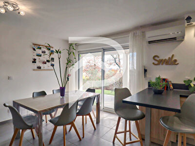 SUPERBE APPARTEMENT RECENT EN REZ DE JARDIN TYPE 4 SUR LA COMMUNE DE PIERREVERT 
