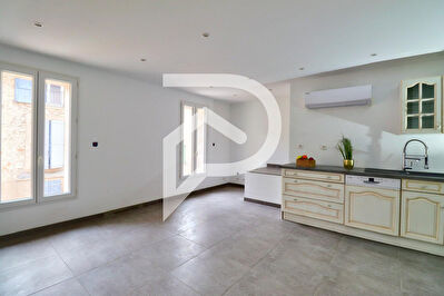 SUPERBE APPARTEMENT DE TYPE 3 RÉNOVÉ 63.27 m2