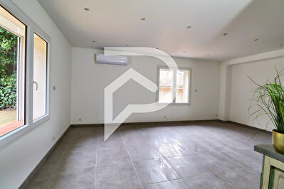 SUPERBE DUPLEX DE TYPE 4 RÉNOVÉ TERRASSE 94 m2