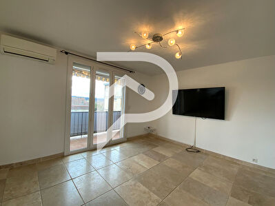 APPARTEMENT TYPE 4 DE 72.67m2 AVEC BALCON PARKING VINON SUR VERDON