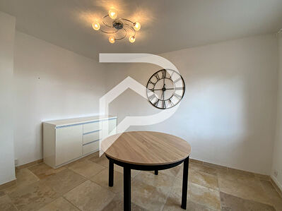 APPARTEMENT TYPE 4 DE 72.67m2 AVEC BALCON PARKING VINON SUR VERDON