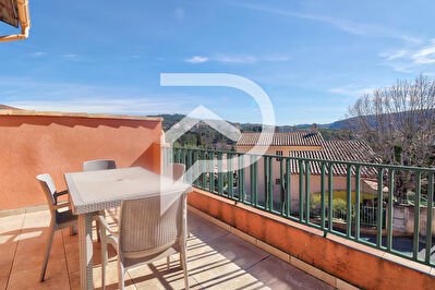 APPARTEMENT TYPE2 AVEC TERRASSE PLACE DE PARKING GREOUX LES BAINS